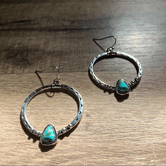 925 Silver Plated | Vintage Turquoise Hoops - Picture 5 of 5